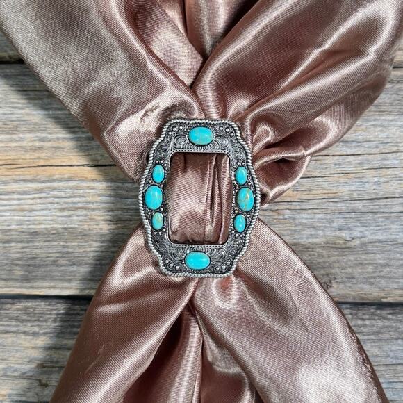 Antiqued Silver with Turquoise Western Scallop Scarf Slide or Tee Clip - Picture 1 of 2